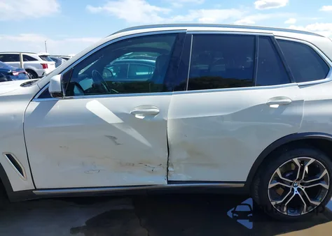 2022 BMW X5 xDrive40I from USA, damaged, VIN 5UXCR6C01N9L16994